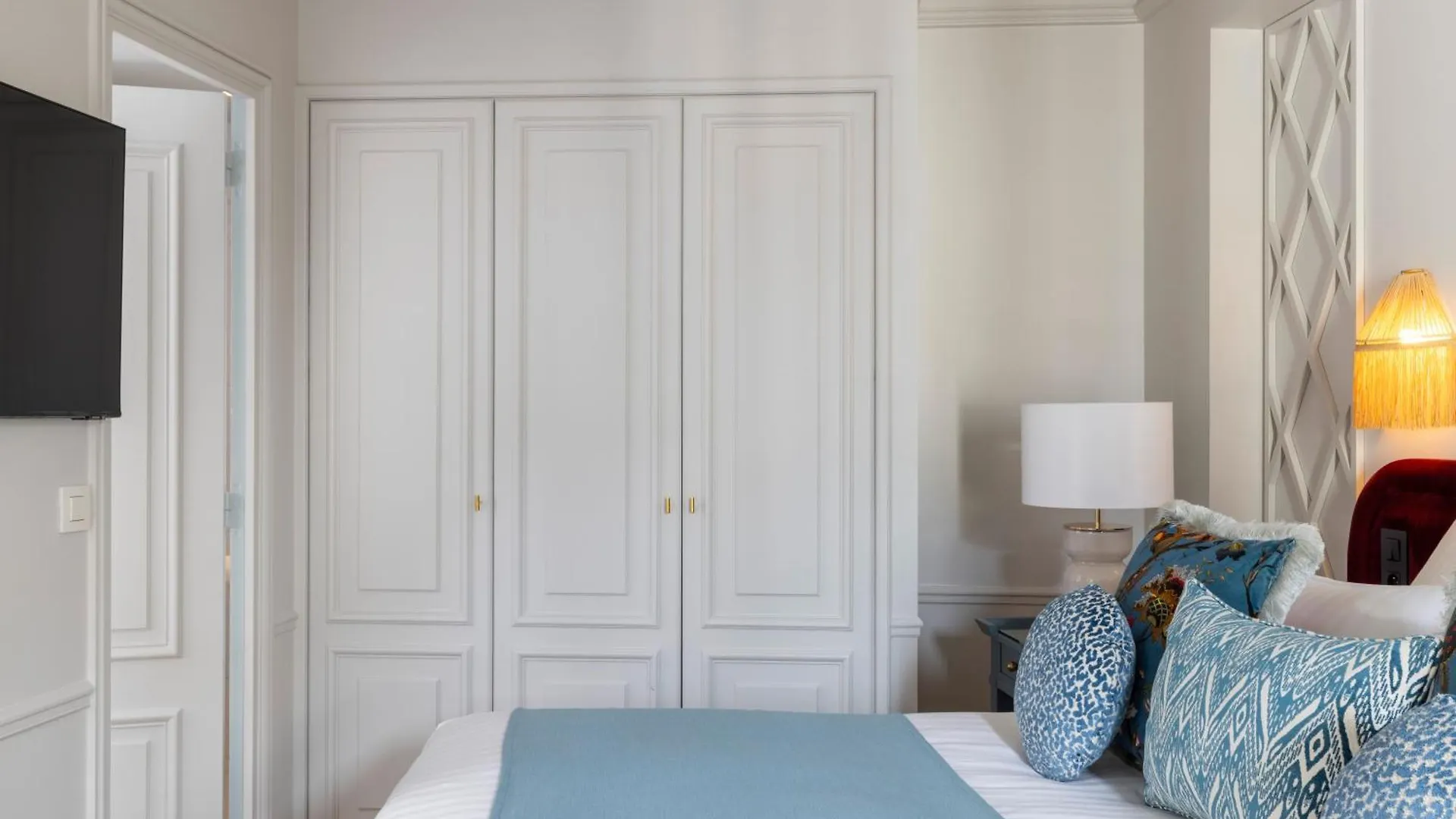 Le Lavoisier & Hotel Paris