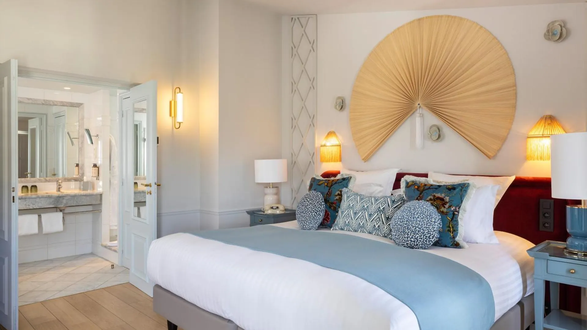 Le Lavoisier & Hotel